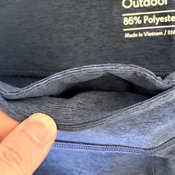 NWT Outdoor Voices Double Time 10" Shorts in Navy Blue - Picture 4 of 6